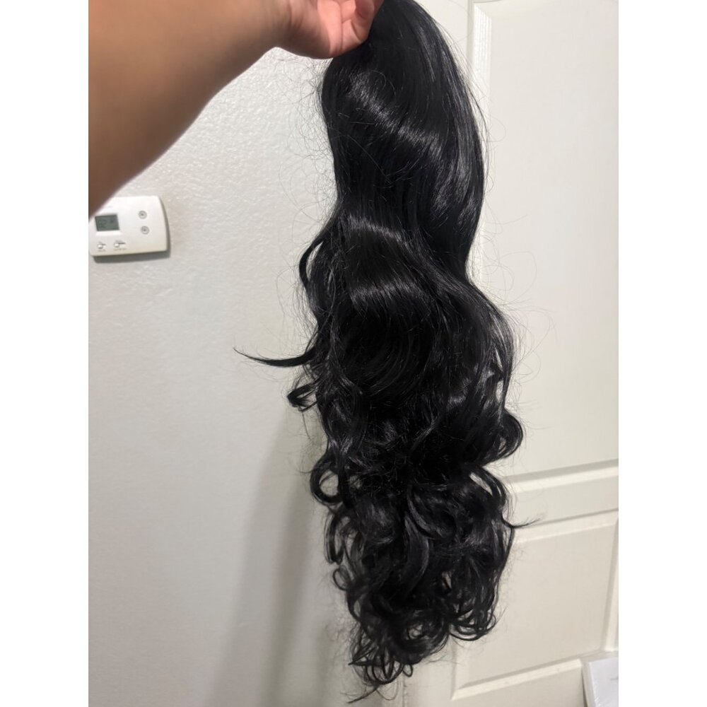 28 inch Long wavy black glueless wig